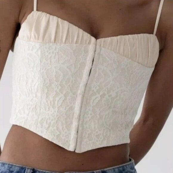 Rumored Tops - RUMORED Versailles Corset Size 10 White Lace / Ivory NWT